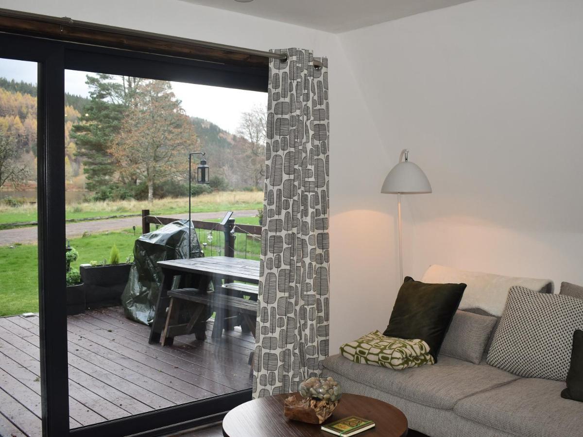 Pine Needle Lodge Kilfinnan Esterno foto